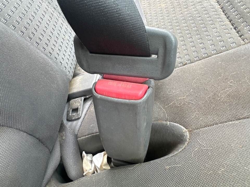 2007 Mazda Bt-50 Seat Belt Stalk LH Front #B320