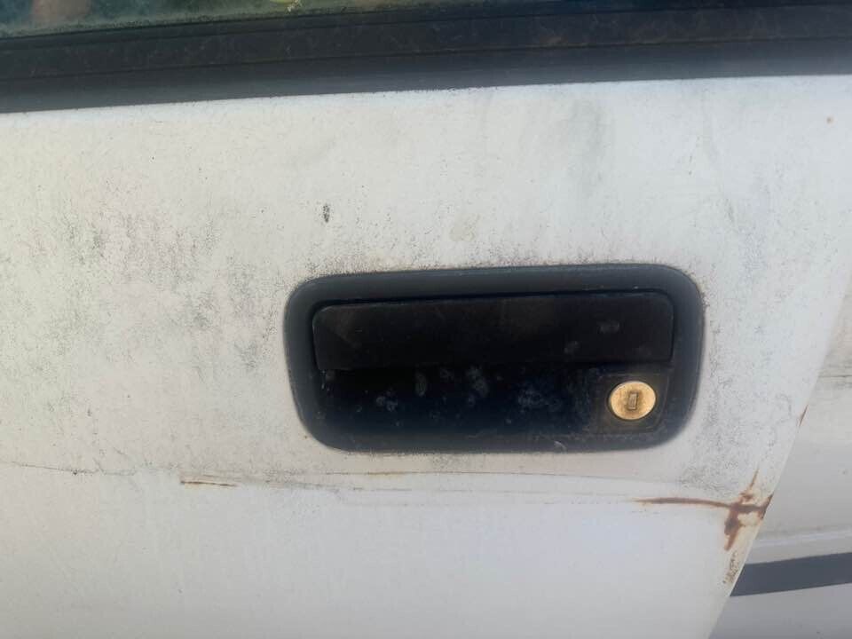 1994 Holden Vr Commodore Outer Door Handle LH Passengers Front #B419