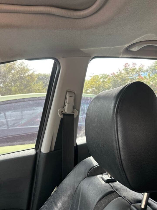 2007 Mazda Cx-7 Centre RH Inner Pillar Trim #B215