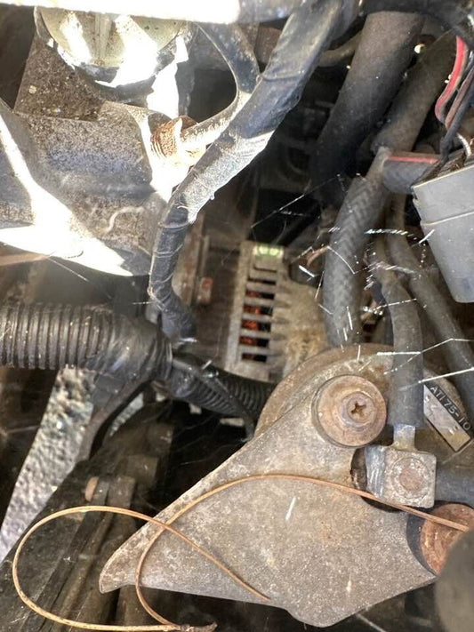 1994 Nissan S-Cargo Alternator #B261