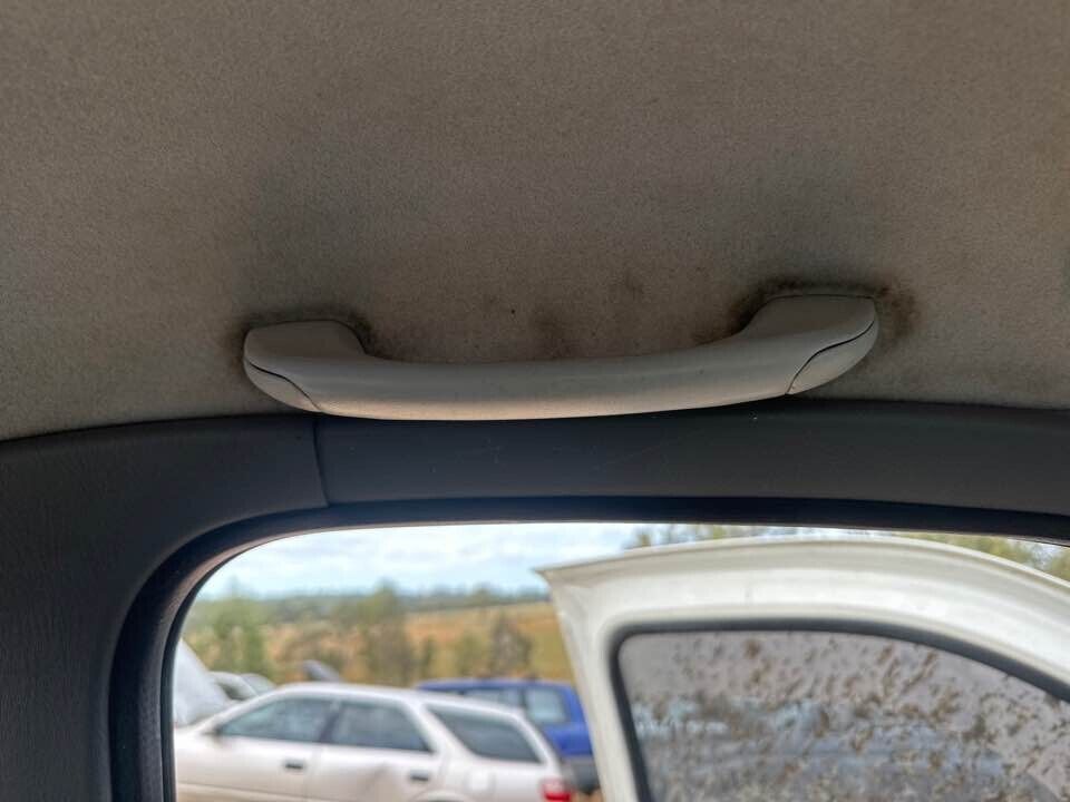 2007 Mazda Bt-50 Upper Grab Handle LH Front #B320