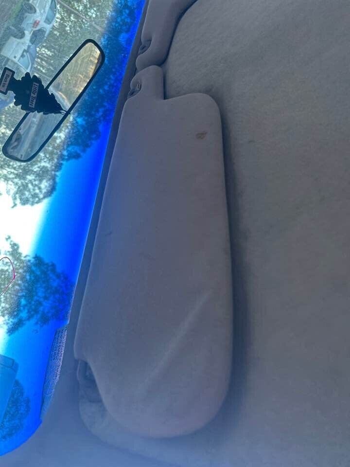 1995 Ford Ef Fairmont Sunvisor Right Hand #B237