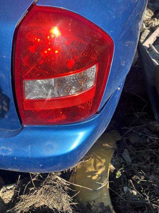 2007 Kia Cerato RH Drivers Right Taillight #B272