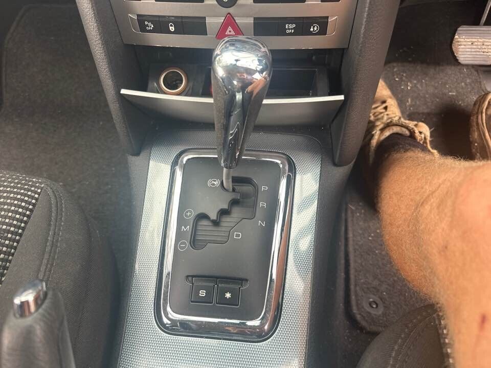 2007 Peugeot 407 T-Bar Shifter #B137