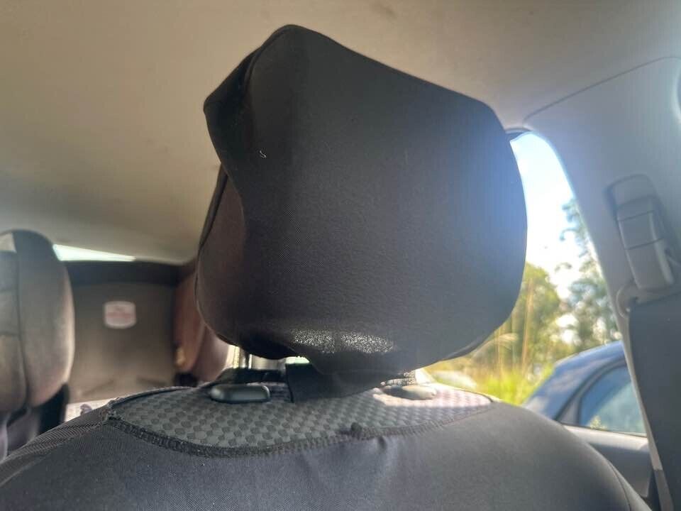 2007 Toyota Yaris LH Passengers Front Head Rest #B145