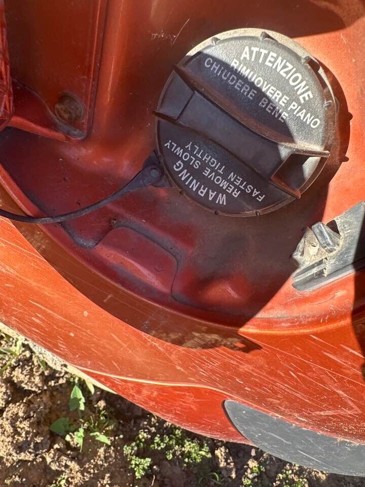 2007 Kia Rio Fuel Cap #B357