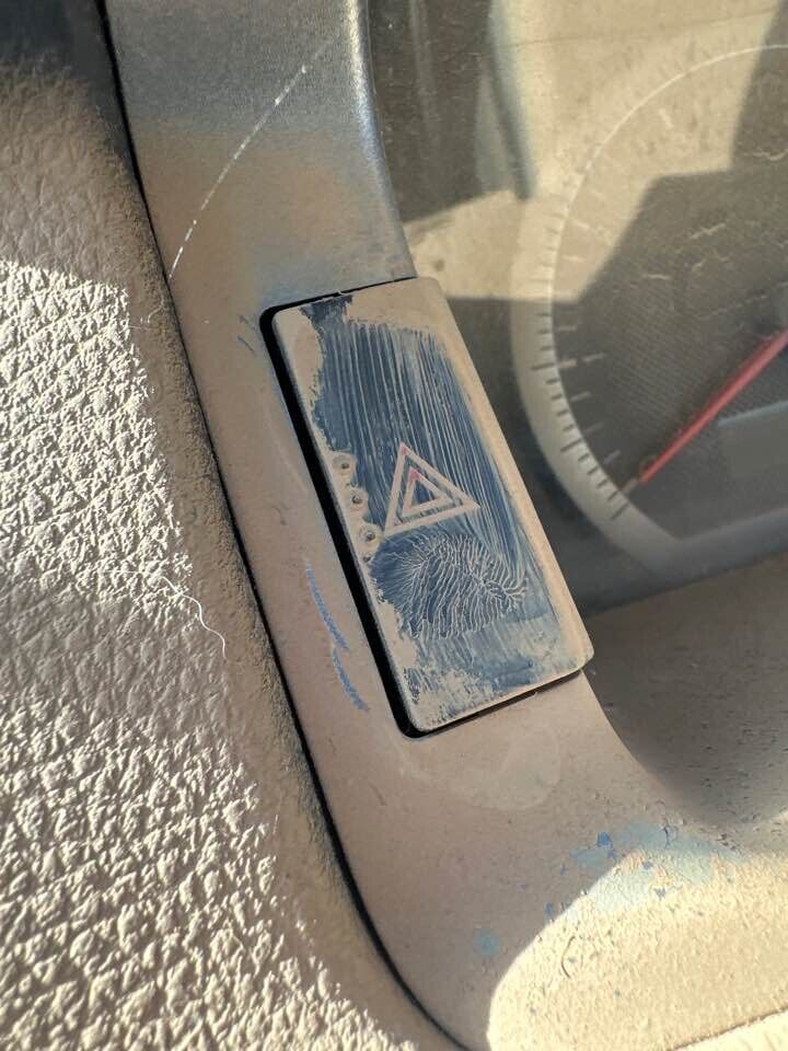 2008 Ford Ba Falcon Ute Hazard Light Switch #B294