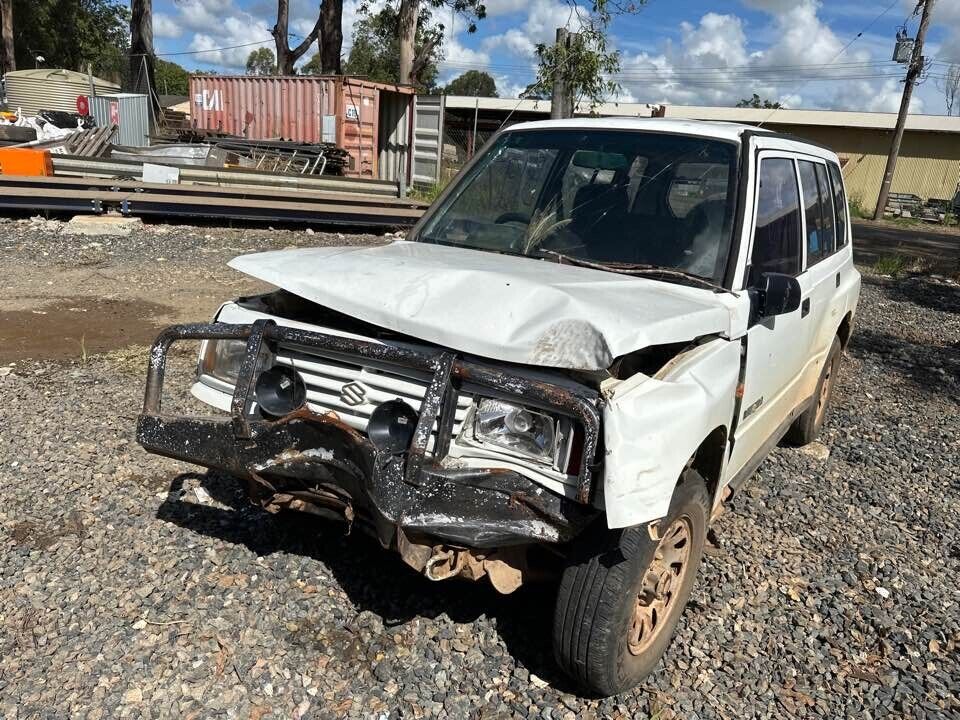 1992 Suzuki Vitara Brake Booster #B197