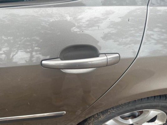 2007 Peugeot 407 Outer Door Handle LH Passengers Rear #B137
