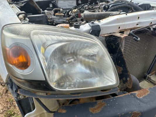 2007 Mazda Bt-50 RH Drivers Right Headlight #B320