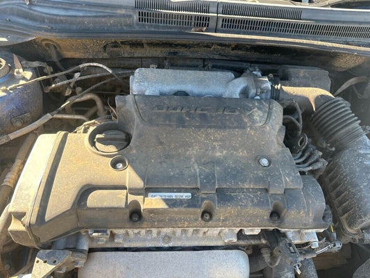 2007 Kia Cerato Engine Cover #B272