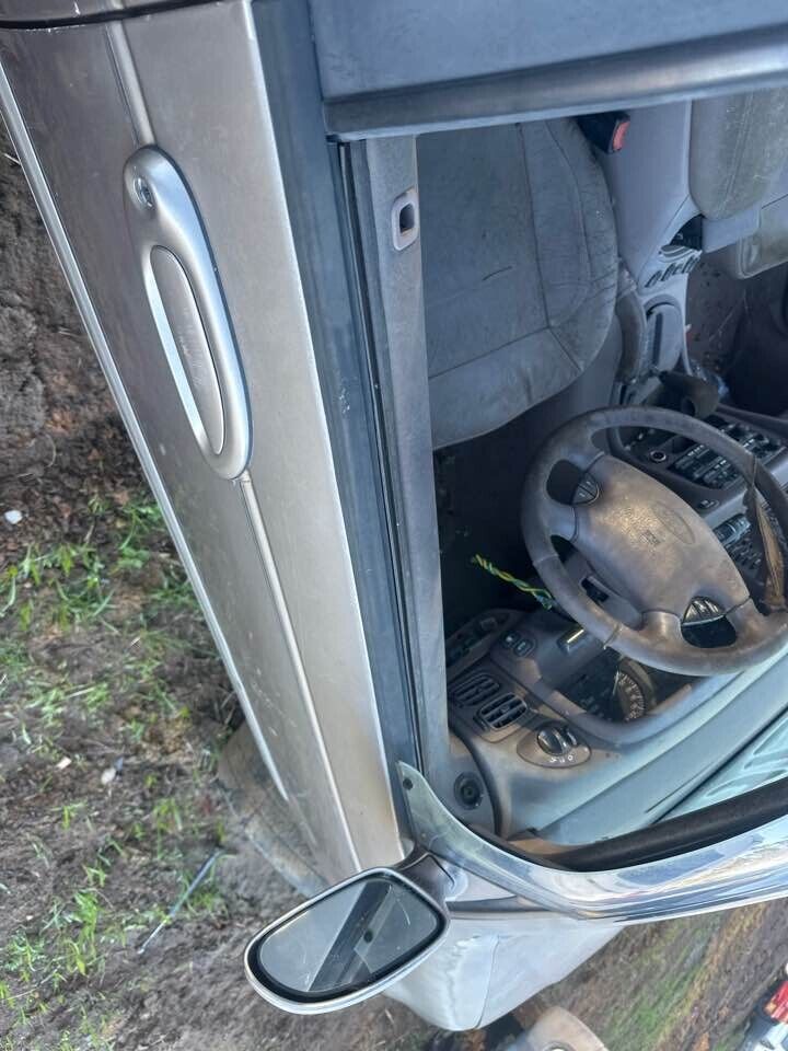 1995 Ford Ef Fairmont Weather Strip RH Front #B237