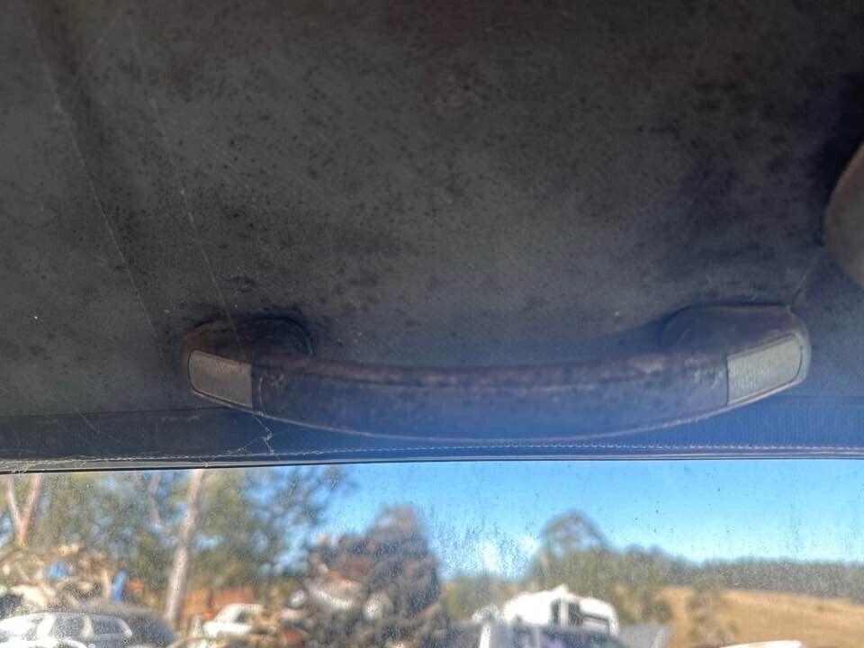 1989 Toyota 4Runner Upper Grab Handle LH Front #B276