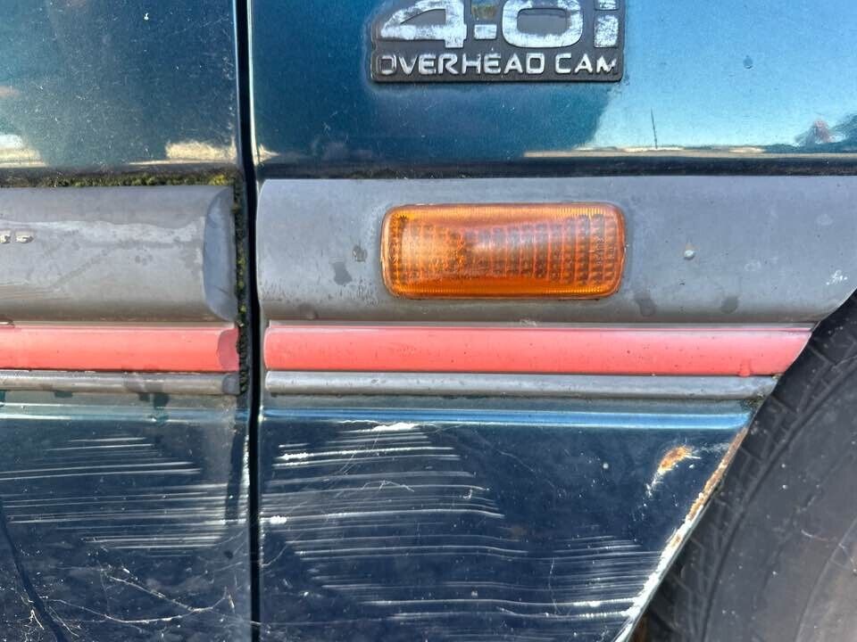 1994 Ford Ed Falcon Rh Driver Front Guard Repeater/blinker #B195