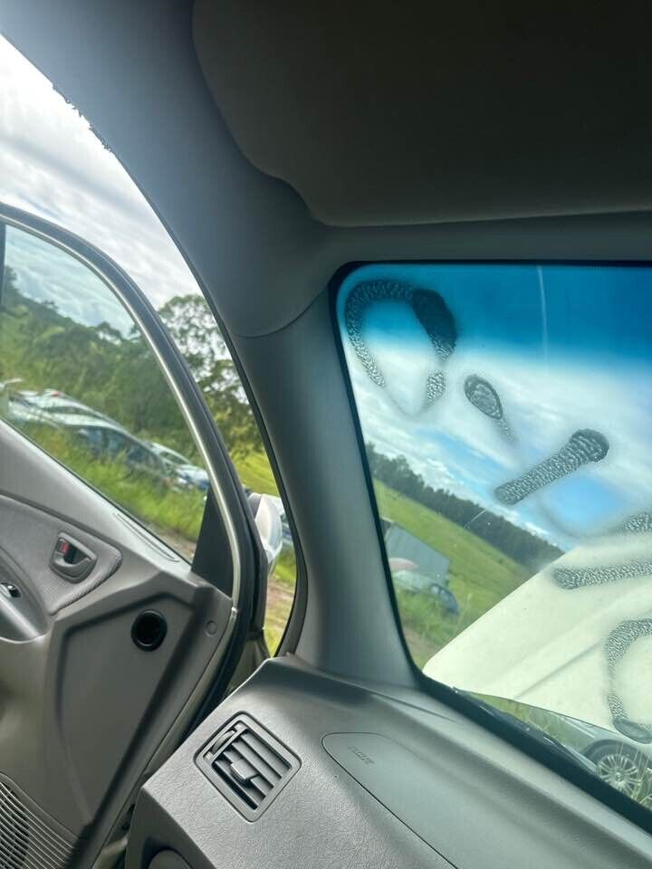 2007 Hyundai Tucson Windscreen LH Inner Pillar Trim #B140