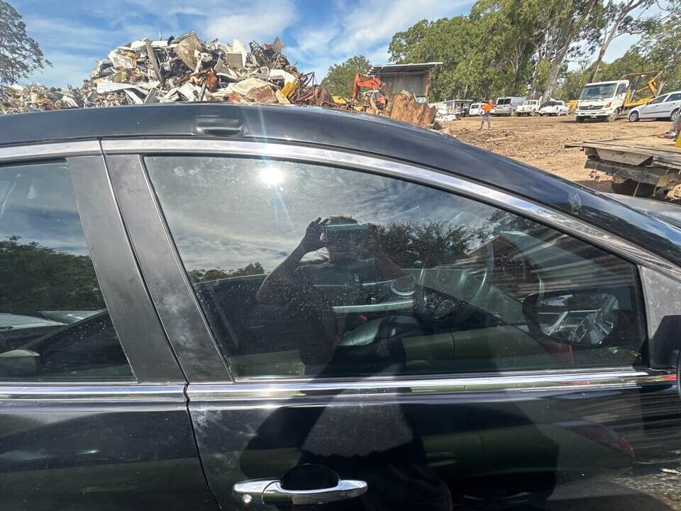 2007 Mazda Cx-7 RH Drivers Front Window Glass #B215