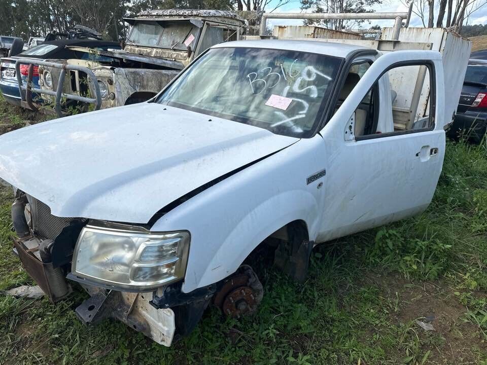 2008 Ford Ranger Brake caliper RH Drivers Front #B316