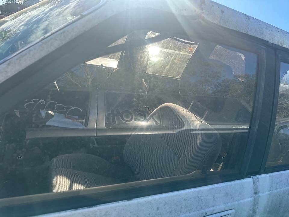 1993 Ford Raider LH Passengers Front Window Glass #B278