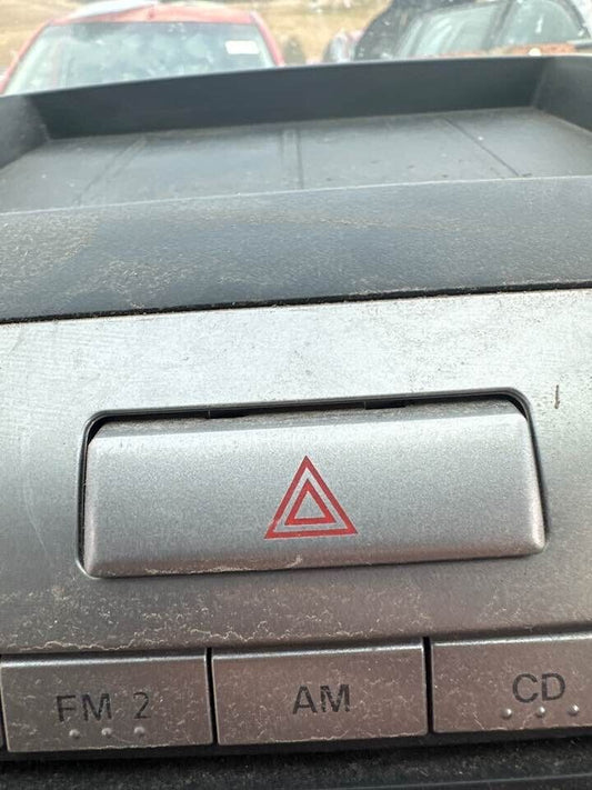 2007 Mazda Bt-50 Hazard Light Switch #B320