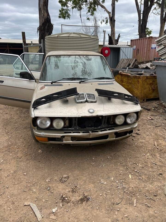 1986 Bmw 525 E28 Lower Control Arm LH Passengers Front #B101