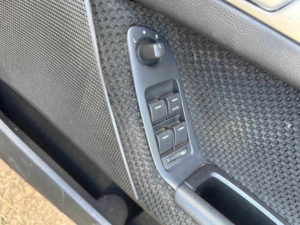 2008 Ford Fg Falcon Electric Window Main Front Switch #B227
