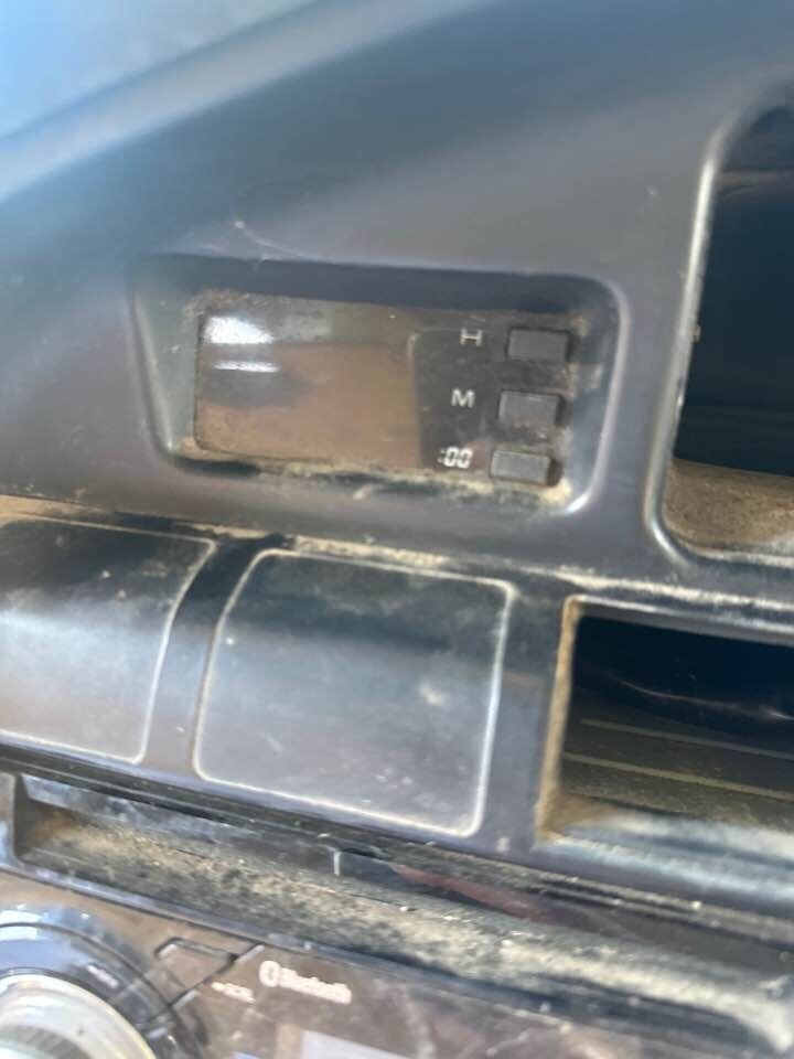 1993 Toyota 80 Series Land Cruiser Interior Clock #B257