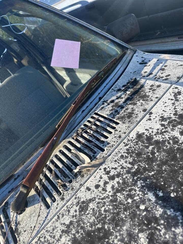 1993 Ford Raider LH Passengers Wiper Arm #B278