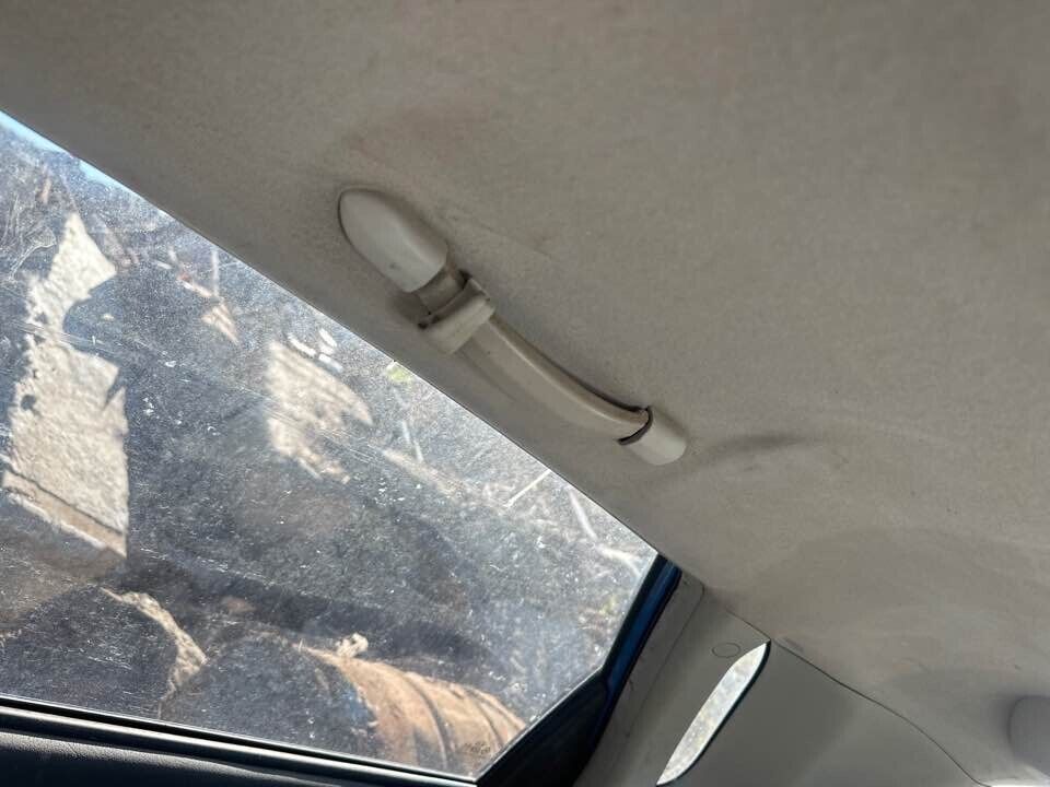 2007 Kia Cerato Upper Grab Handle RH Rear #B272