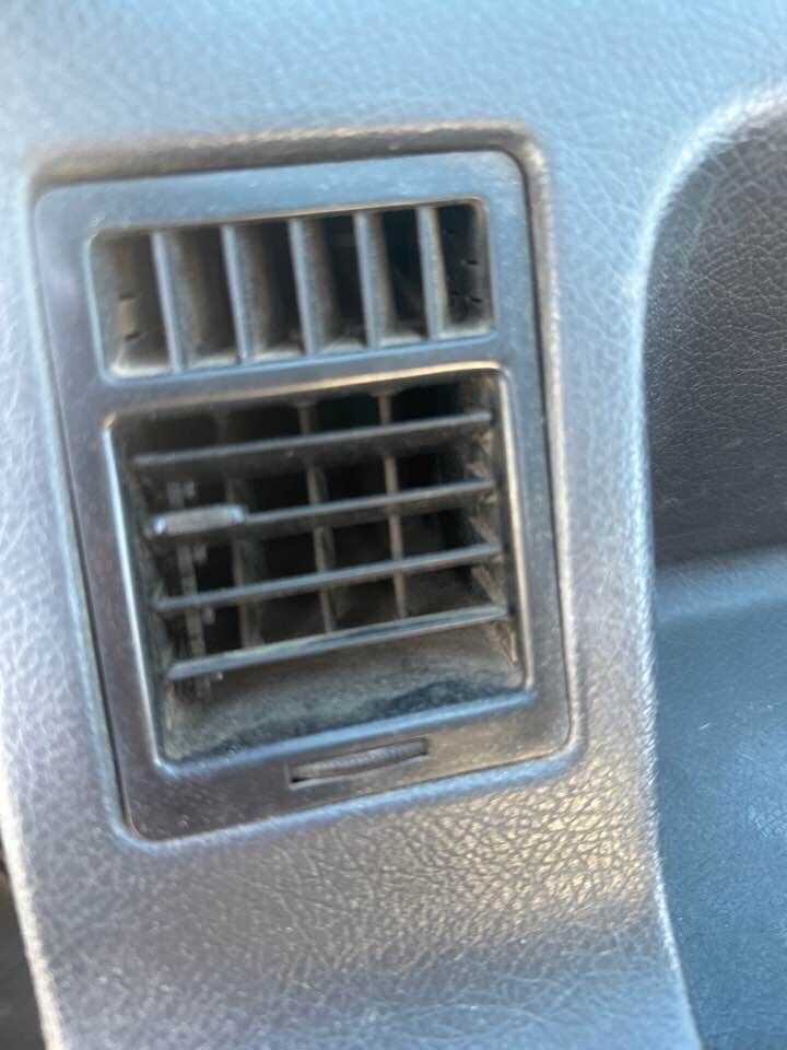 1989 Suzuki Vitara Aircon Vents Front Left #B268