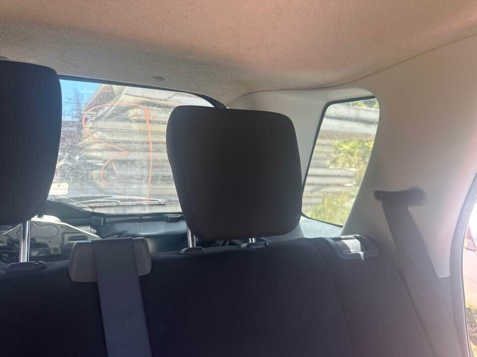 2007 Suzuki Sx4 LH Passengers Rear Head Rest #B119