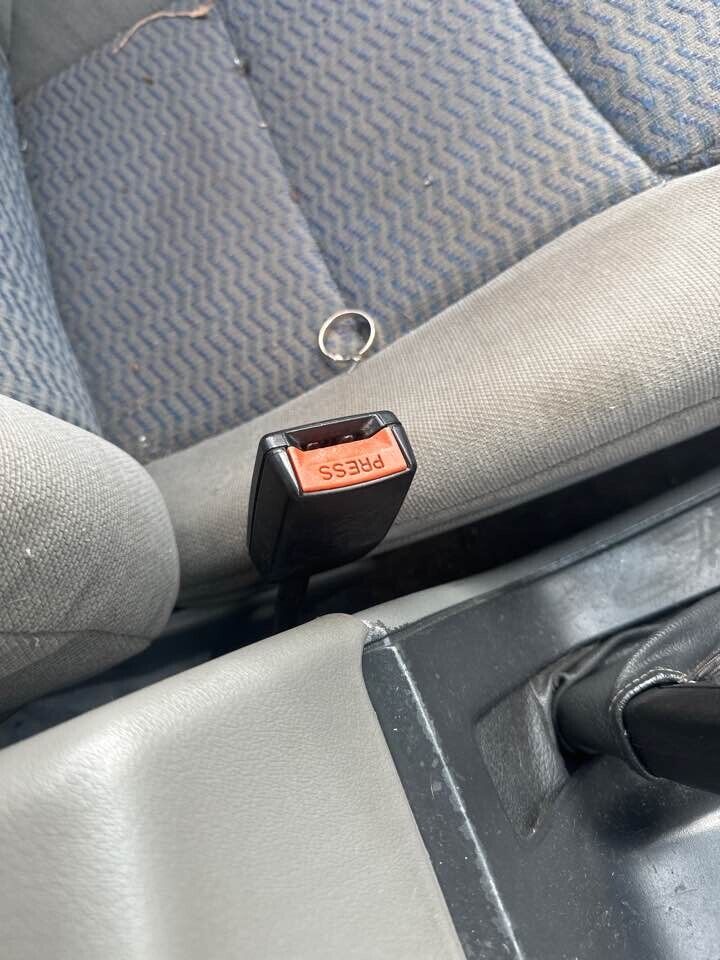 1994 Holden Vr Berlina Seat Belt Stalk LH Front #B222