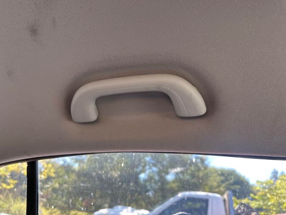 2007 Kia Rio Upper Grab Handle LH Rear #B209