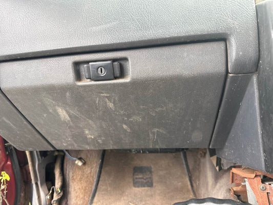 1993 Nissan Pathfinder Glove Box Lid #B322