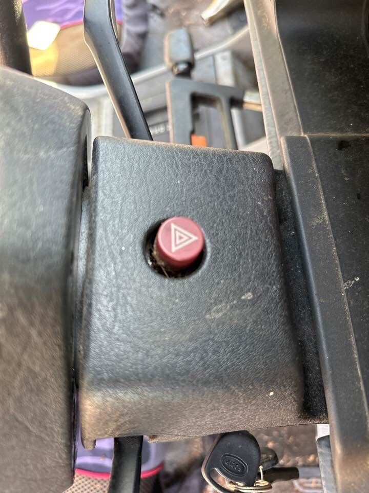 1994 Ford Ed Falcon Hazard Light Switch #B195