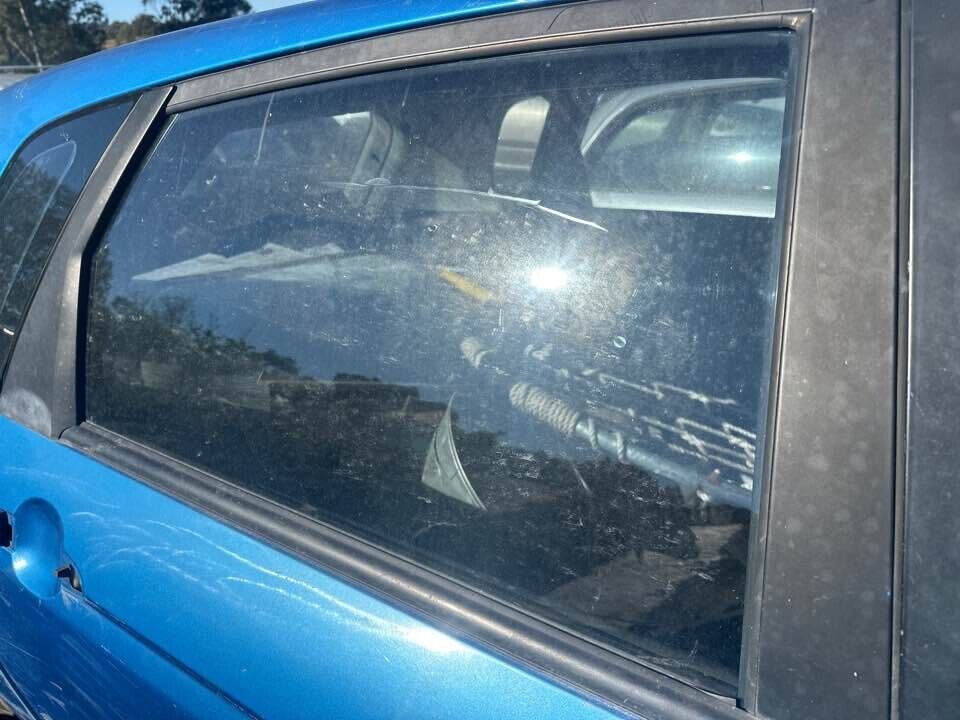 2007 Kia Cerato RH Drivers rear Window Glass #B272