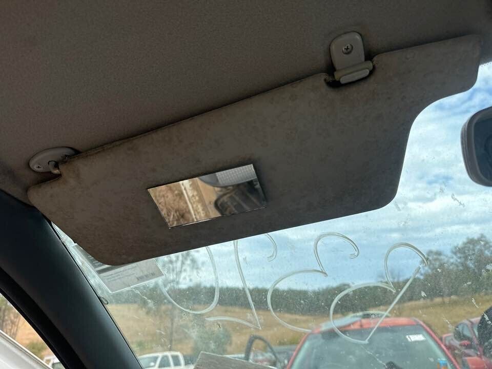 2007 Mazda Bt-50 Sunvisor Left Hand #B320