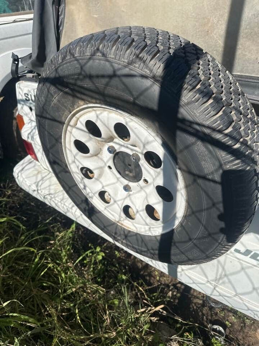 1989 Suzuki Vitara Spare Wheel Carrier #B268