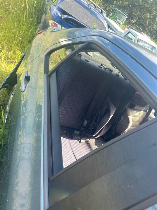 2007 Toyota Yaris RH Drivers rear Window Glass #B145