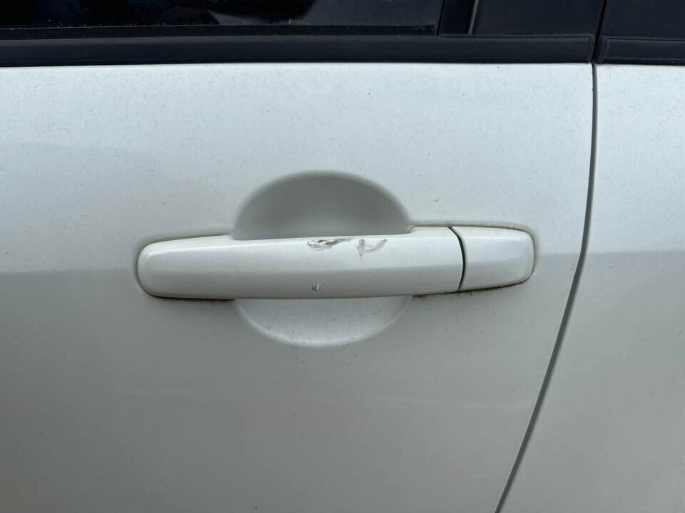 2007 Suzuki Swift Outer Door Handle LH Passengers Front #B228
