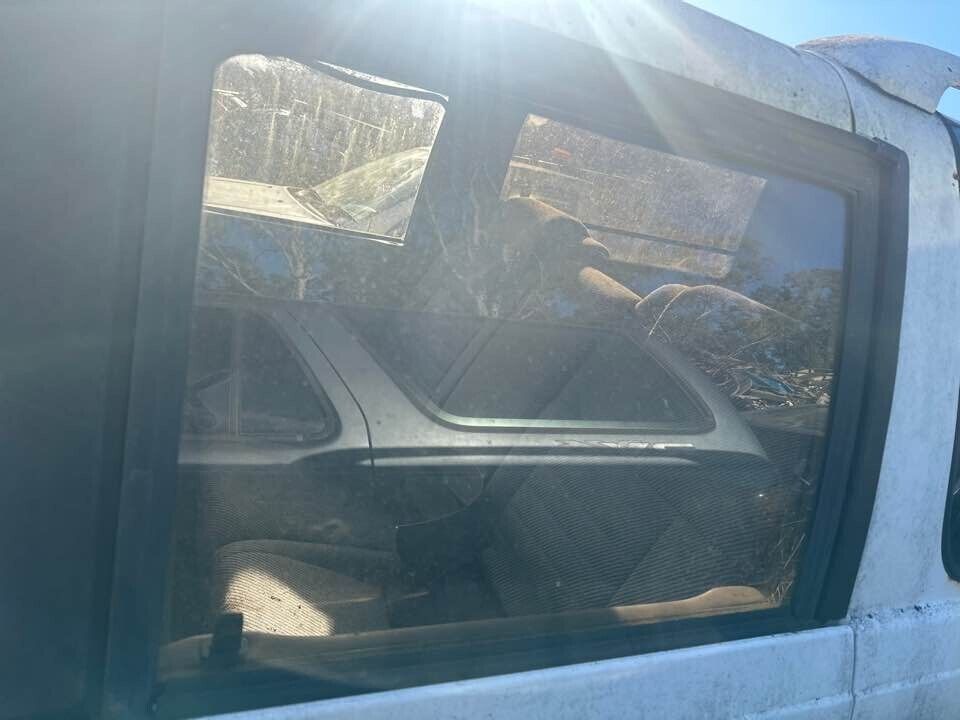 1993 Ford Raider LH Passengers Rear Window Glass #B278