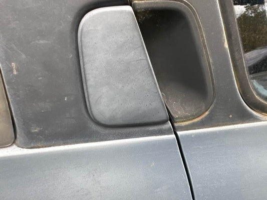 1993 Nissan Pathfinder Outer Door Handle LH Passengers Rear #B322