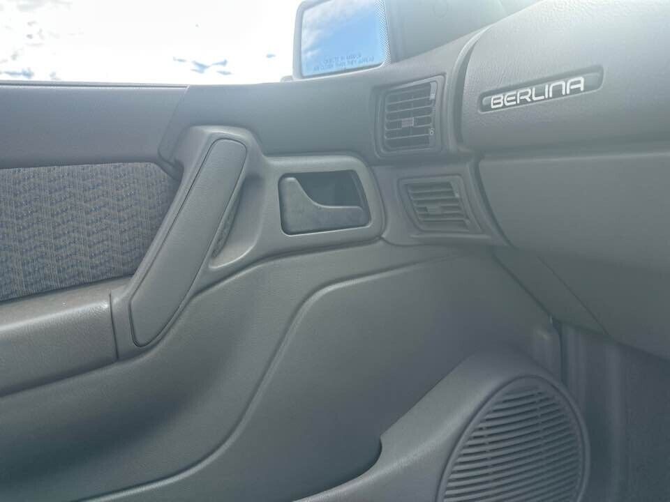 1994 Holden Vr Berlina LH Passengers Side Front Inner Door Handle #B222