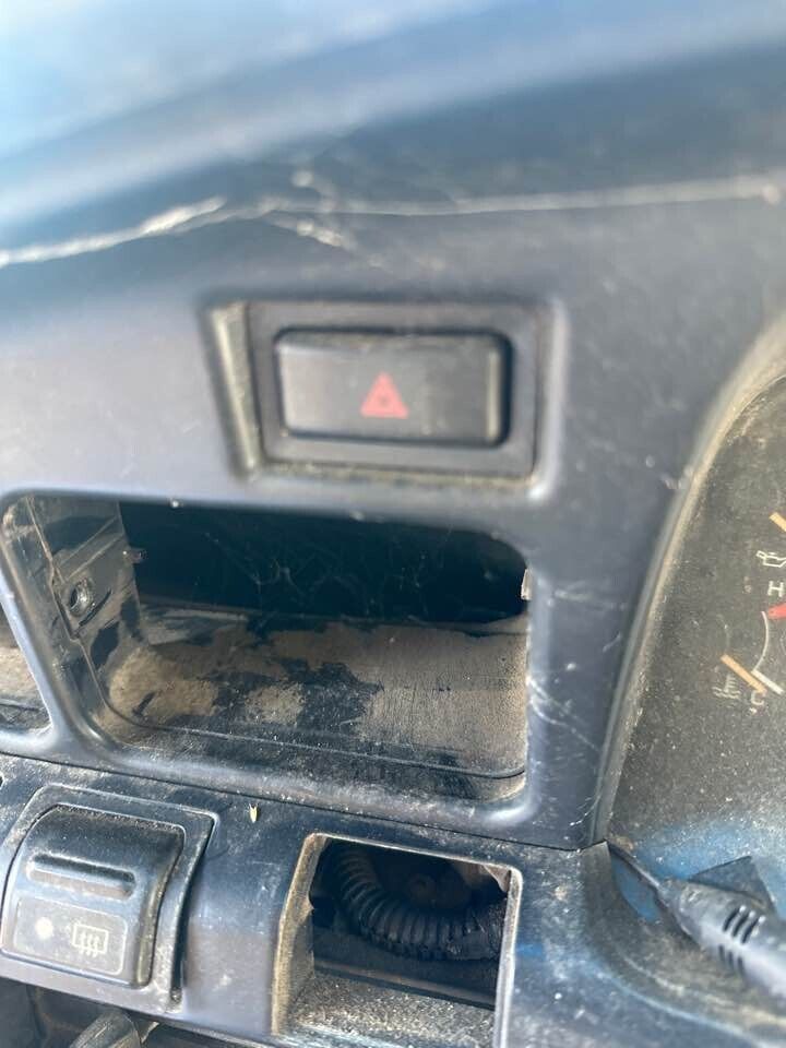 1993 Toyota 80 Series Land Cruiser Hazard Light Switch #B257