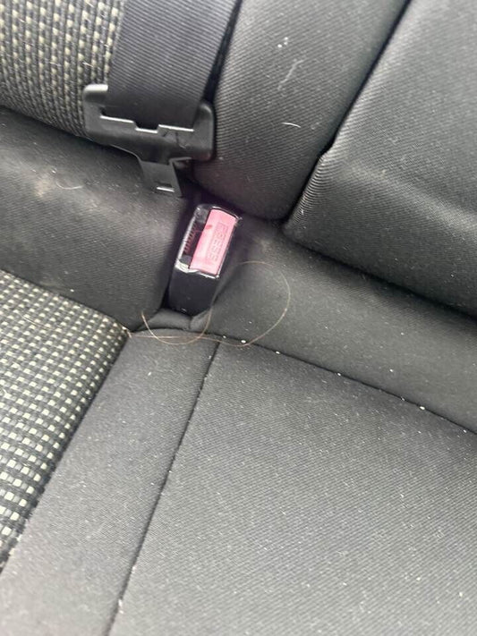 2007 Peugeot 407 Seat Belt Stalk RH Rear #B137