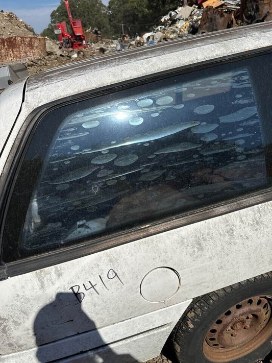 1994 Holden Vr Commodore Cargo Glass RH Rear #B419