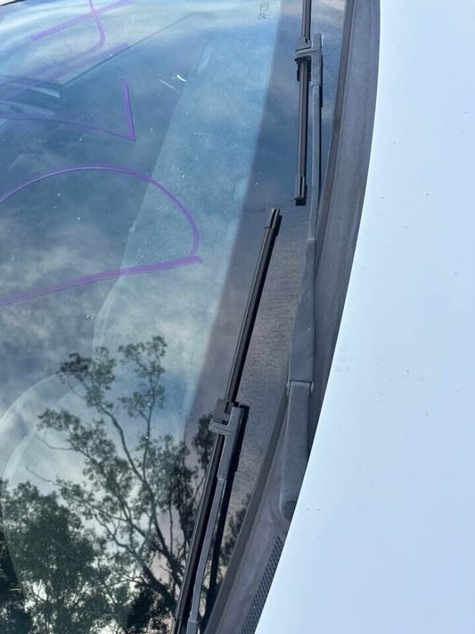 2008 Holden Ah Astra LH Passengers Wiper Arm #B214