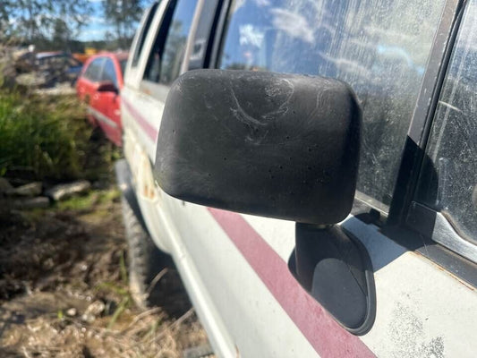 1989 Toyota 4Runner RH Drivers Mirror (Manual) #B276