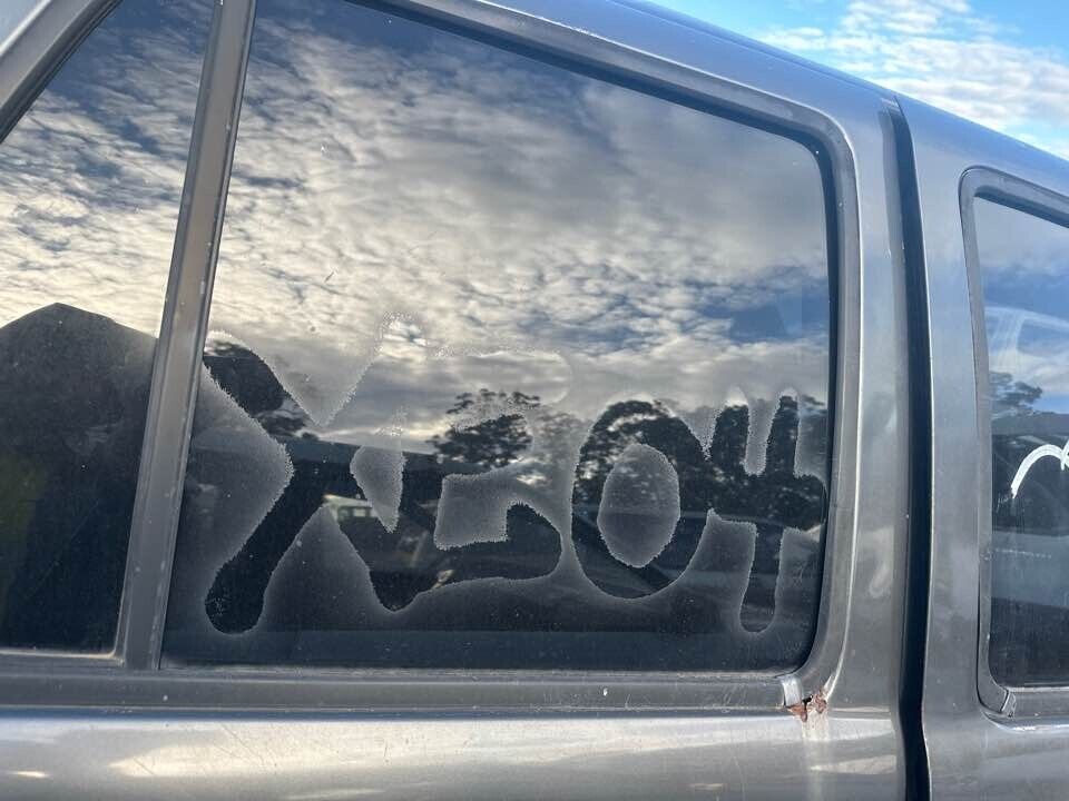 1990 Toyota 4Runner RH Drivers rear Window Glass #B279