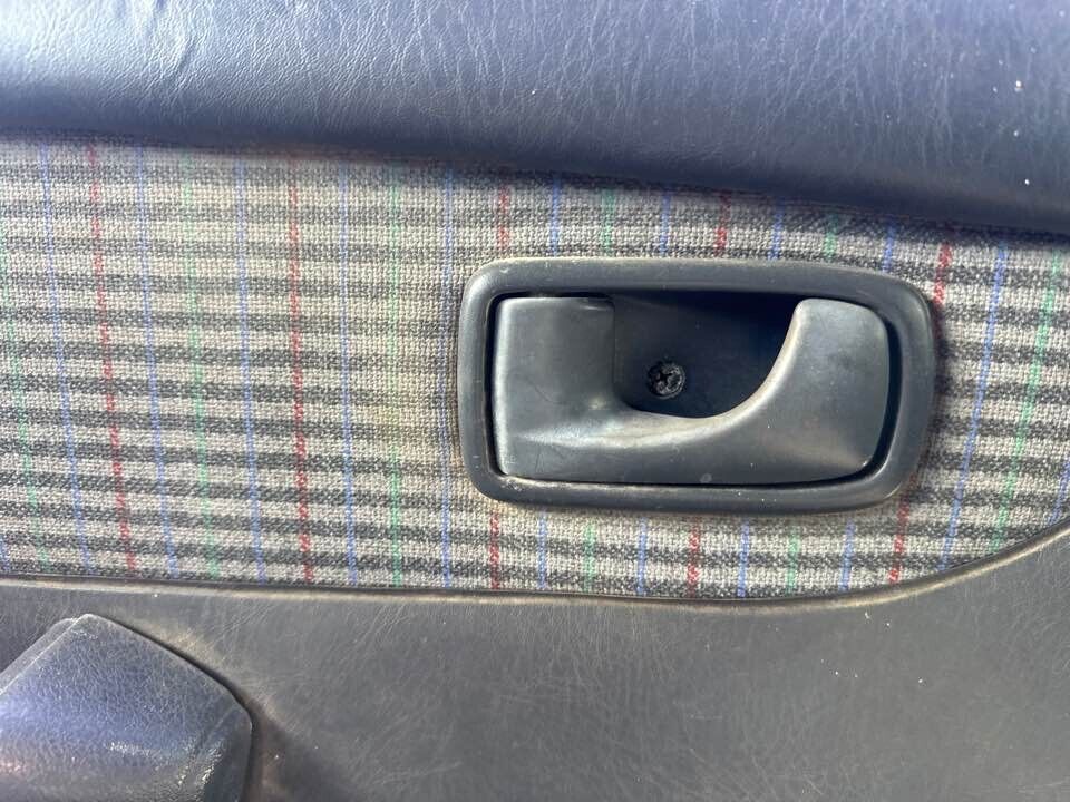 1993 Daihatsu Charade LH Passengers Side Rear Inner Door Handle #B340