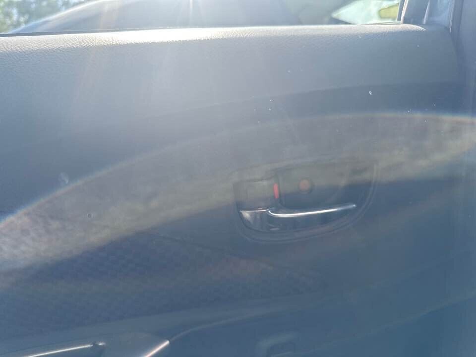 2007 Toyota Yaris LH Passengers Side Rear Inner Door Handle #B145